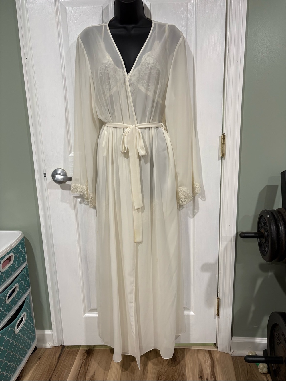 Valerie Stevens Sheer Ivory Lace-Trim 3-piece Wedding Peignoir Set, Large